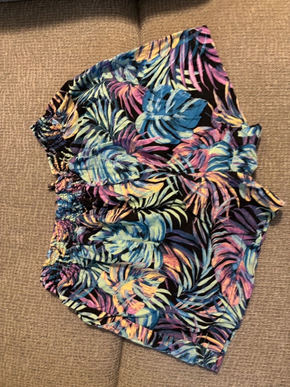Shorts - Picture 2 of 2